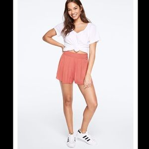 NWT Victoria’s Secret Pink Smocked Short
